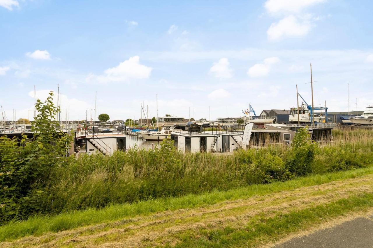 Cosy Tiny Houseboats Near Beach And Restaurants By Weltevreden Experience Zeewolde Ngoại thất bức ảnh